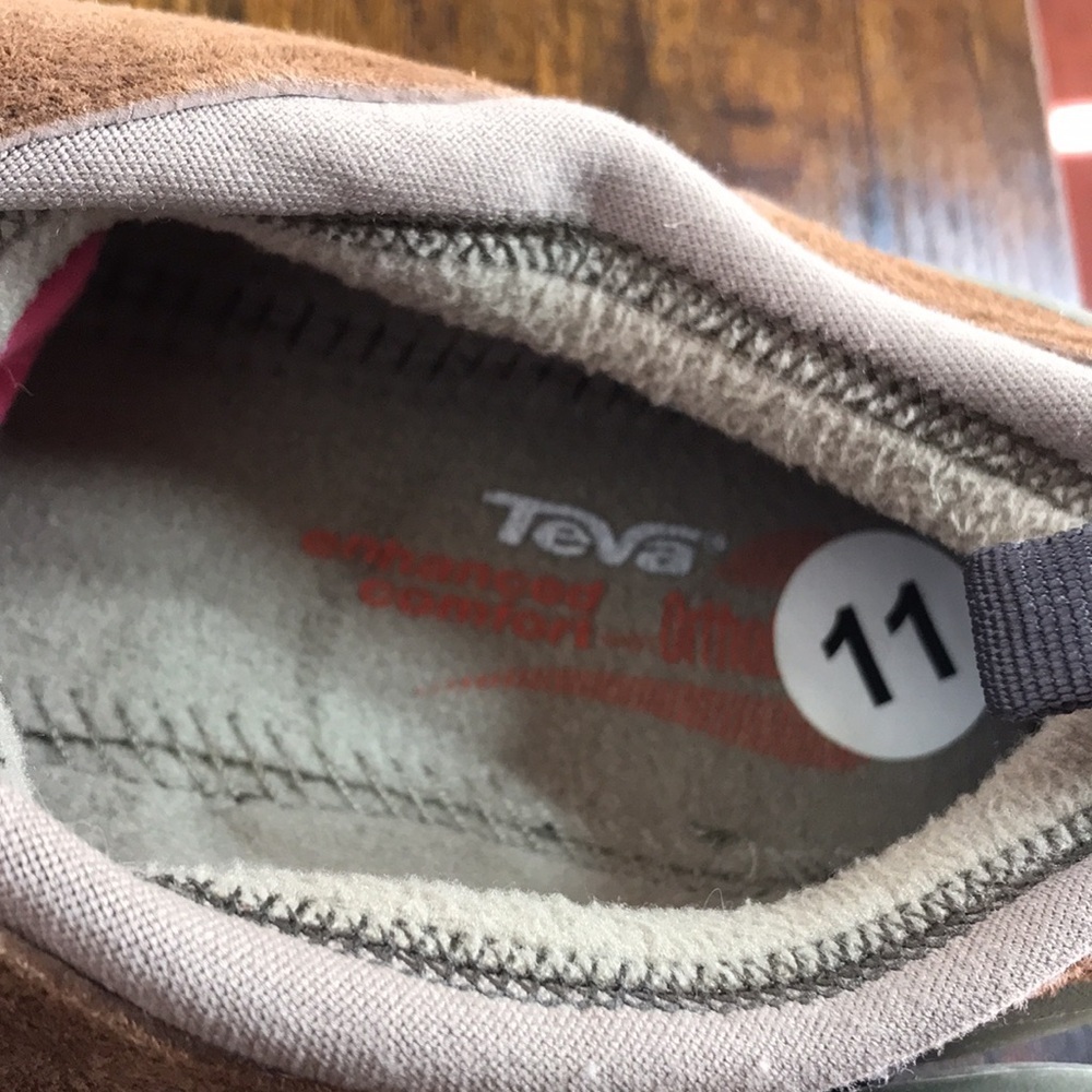 Teva Brown Suede Mountain Scuff Slip On Sneakers Outdoors Mens size 11 flawed - Picture 7 of 8